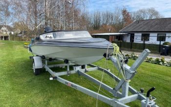 SIMSSuper 15 fod, Mercury 50 hk, trailer, tilbehør