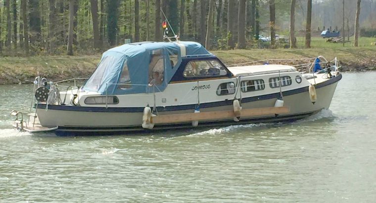 Kanalbåd til salg