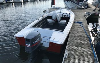 Vestfjord 19 speedbåd fortjener en handy ejer