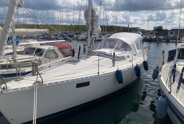 Beneteau Oceanis 350
